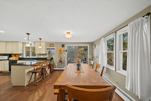 $699,900 | 17 Wright Street, Woburn, MA 01801