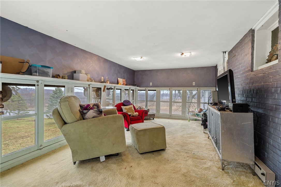 11159 Highway 34 Cato, NY 13033 - Photo 34 of 50 3-Season room, unheated.