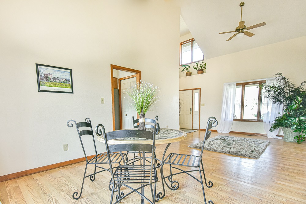 3830 North Russell Road Bloomington, IN 47408 - Photo 4 of 35 Gallery Image 4