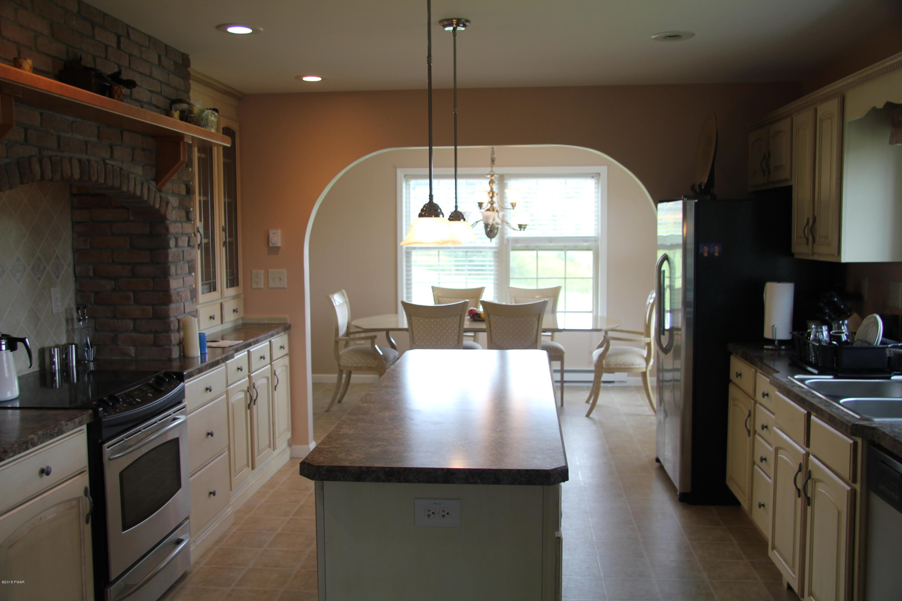22 B Middle Creek Road Lake Ariel, PA 18436 - Photo 5 of 19