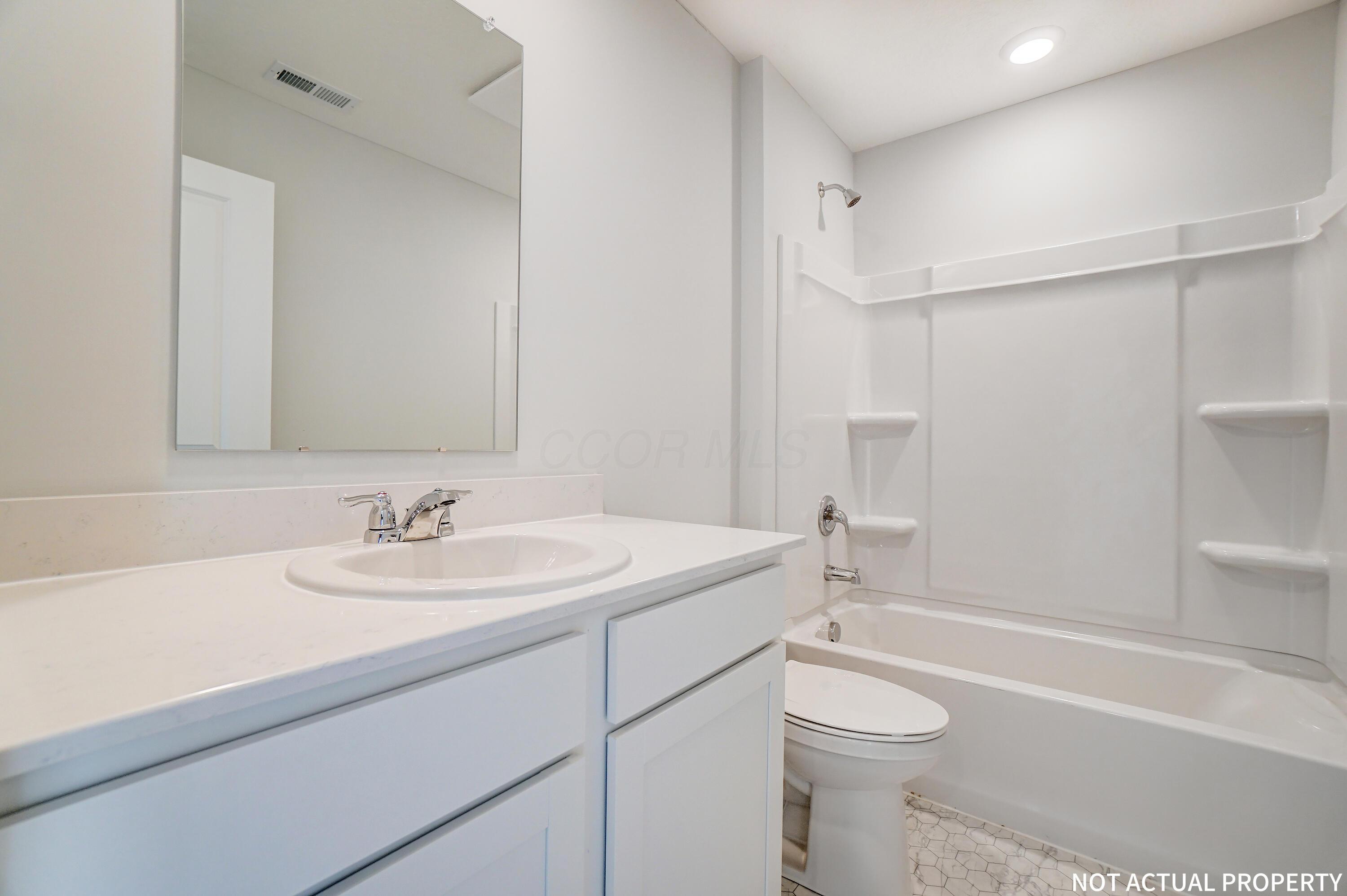 89 Wheatley Street Lithopolis, OH 43136 - Photo 22 of 34 21 Undecorated Full Bath
