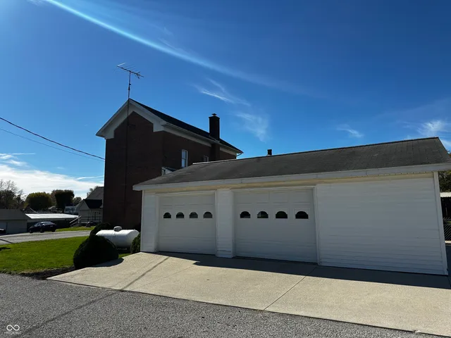 $229,500 | 2392 East County Road 820 South, Greensburg, IN 47240