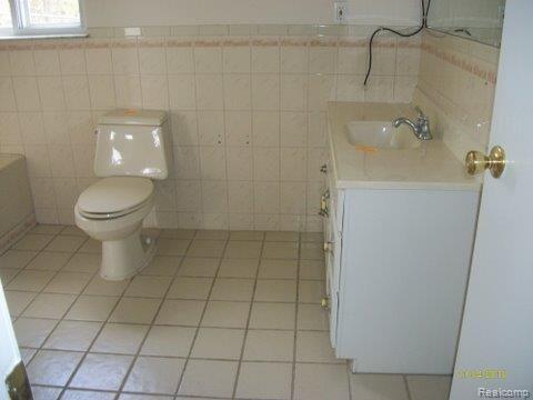 46900 Tilch Road Macomb, MI 48044 - Photo 13 of 17 (41)