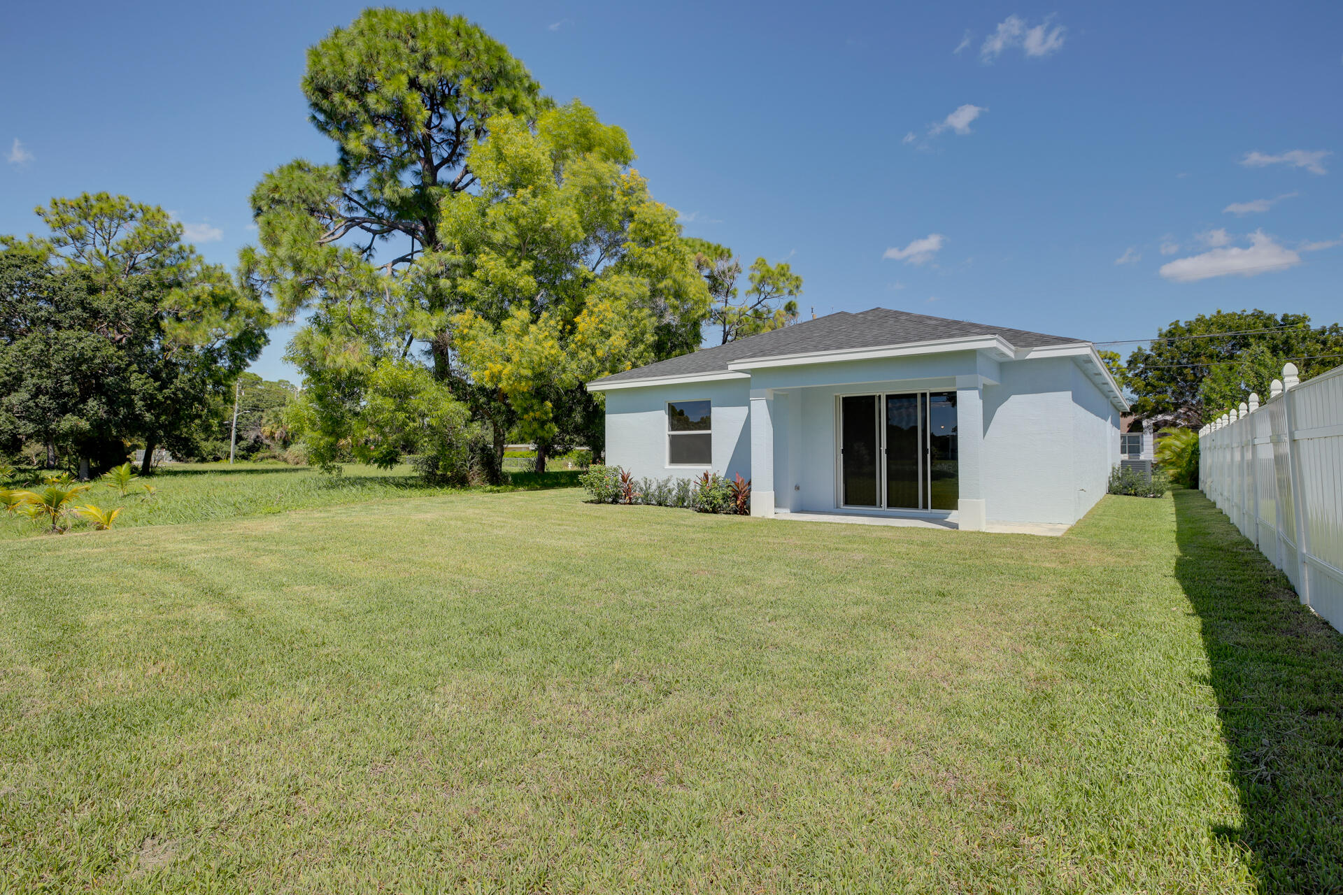 6944 2nd Street Jupiter, FL 33458 - Photo 26 of 34 6944 2nd (23)