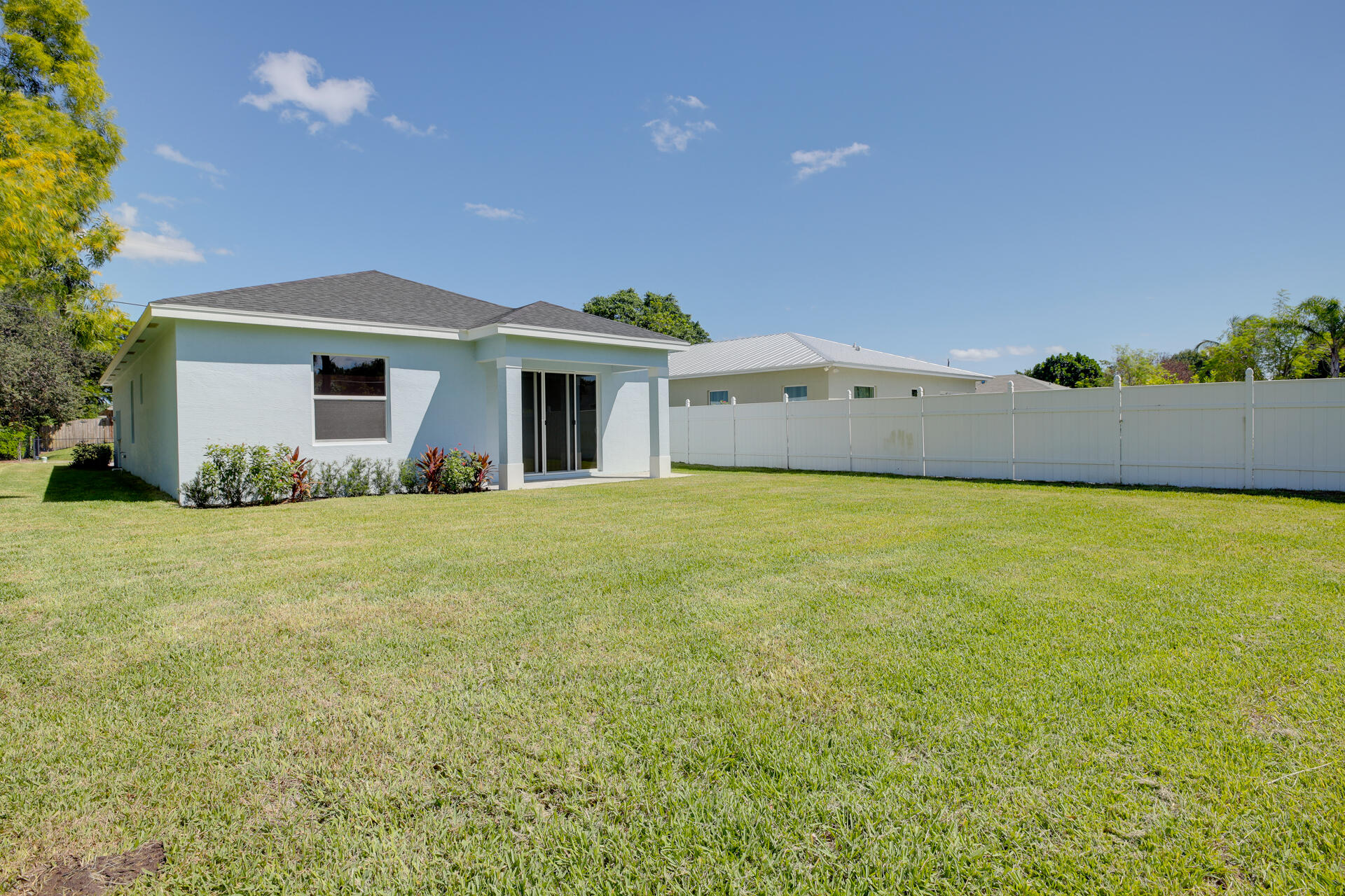 6944 2nd Street Jupiter, FL 33458 - Photo 27 of 34 6944 2nd (24)