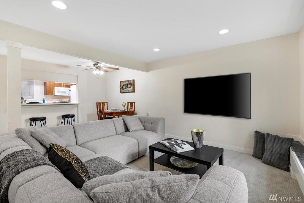 7571 Old Redmond Road, Unit 13 Redmond, WA 98052 - Photo 13 of 31 Gallery Image 13