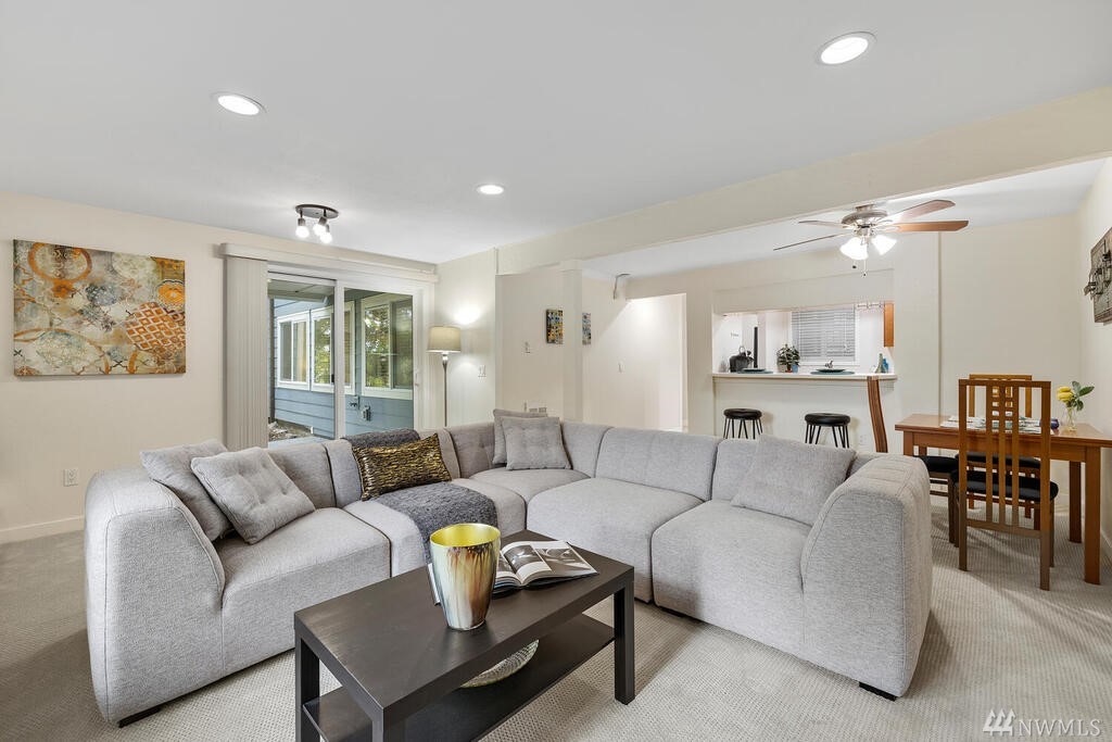 7571 Old Redmond Road, Unit 13 Redmond, WA 98052 - Photo 17 of 31 Gallery Image 17