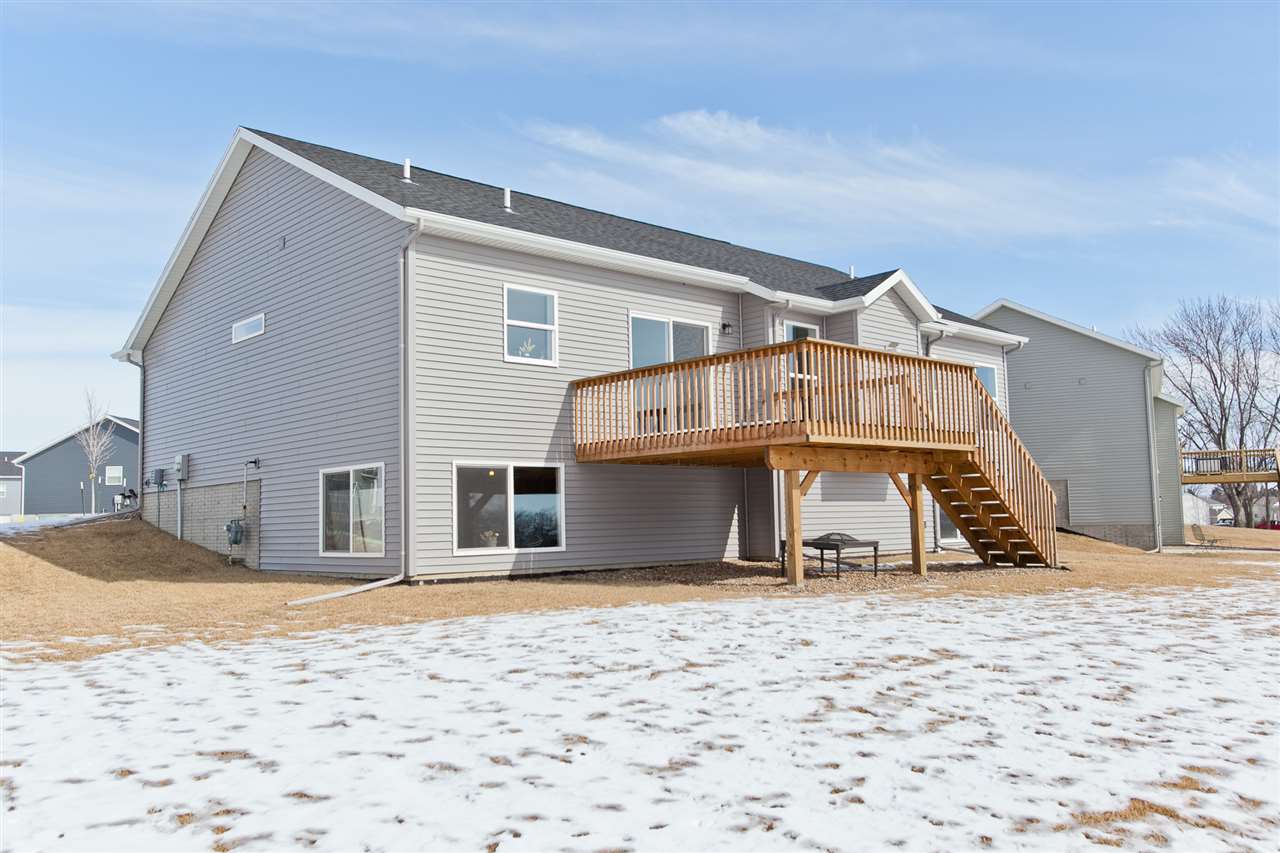 5045 Prairie Trail Marion, IA 52302 - Photo 31 of 34 Gallery Image 31