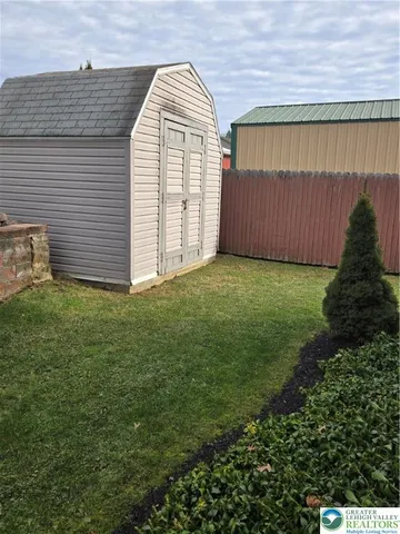 $2,350 | 1217 Salisbury Road, Allentown, PA 18103