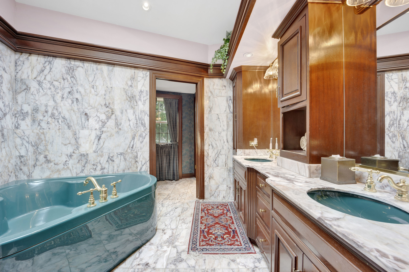 106 Michaux Road Riverside, IL 60546 - Photo 22 of 40 a bathroom with a granite countertop tub sink and mirror