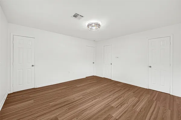$2,600 | 2515 Baycrest Drive, Houston, TX 77058