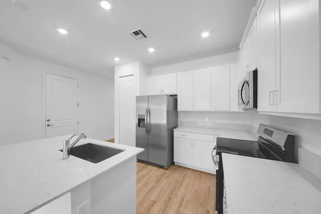 $3,100 | 13816 Hero Path, Delray Beach, FL 33484