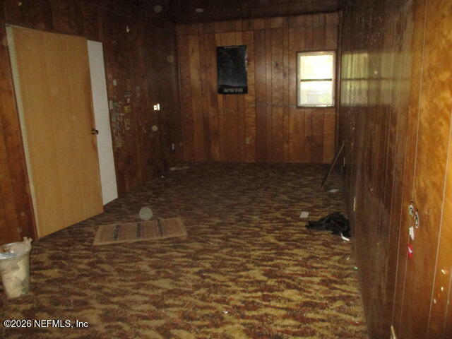 9742 Highway 301 Hampton, FL 32044 - Photo 15 of 19 a bathroom with a shower
