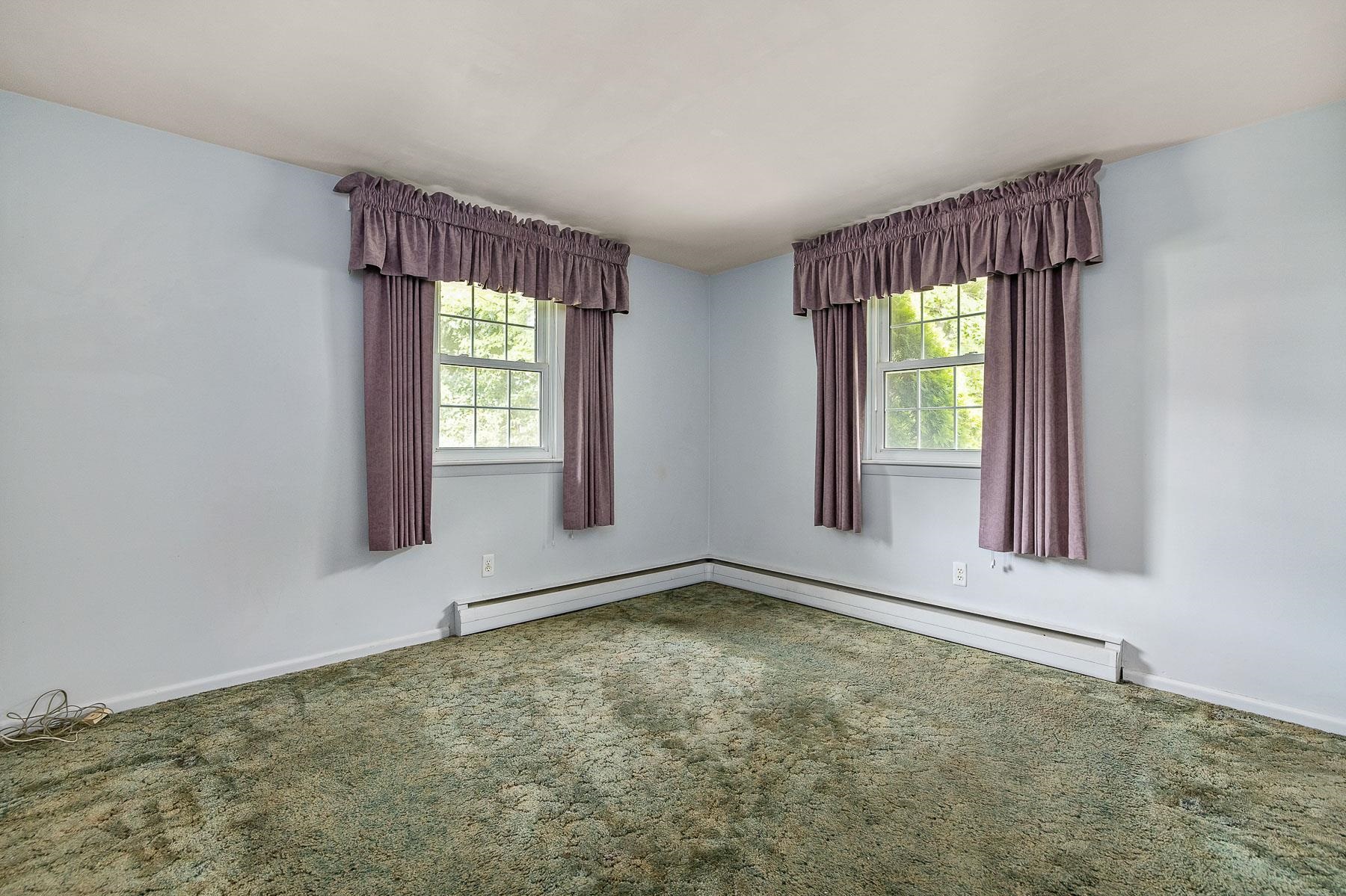 295 McKinley Road Portsmouth, NH 03801 - Photo 11 of 32