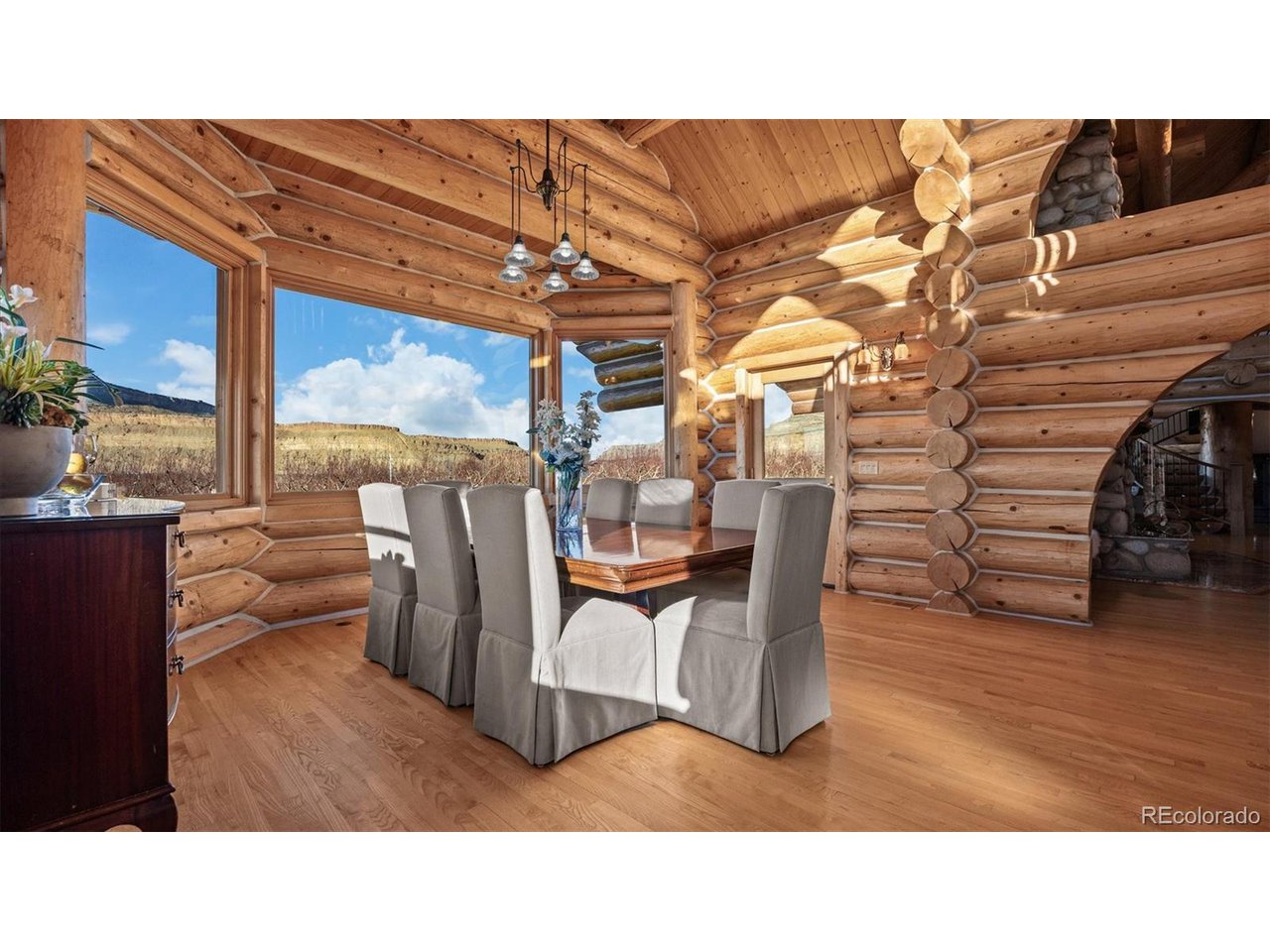 3875 F F 3/4 Road Palisade, CO 81526 - Photo 20 of 45 a black and white photo of a living room