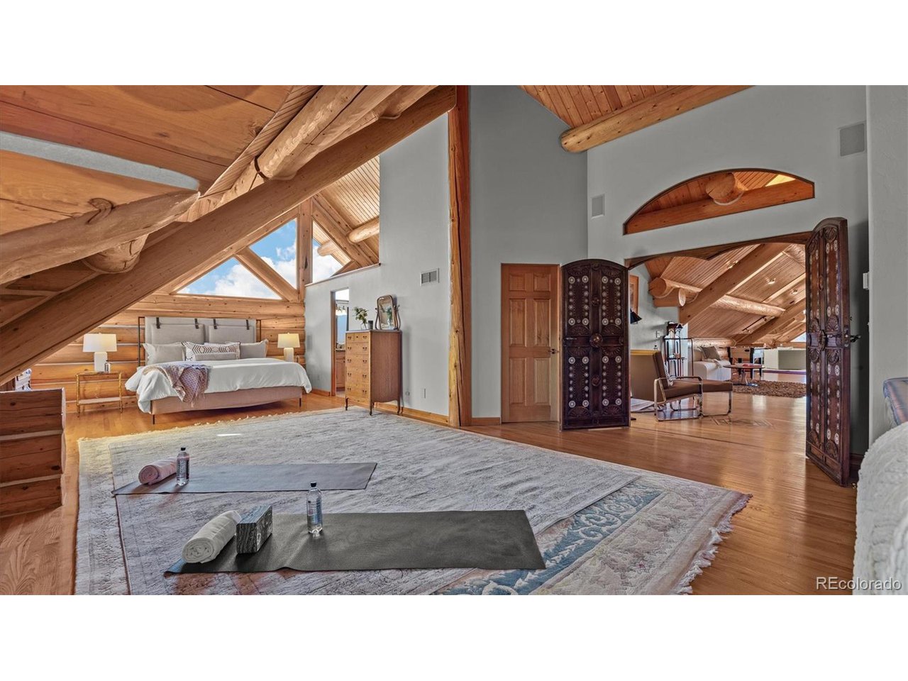 3875 F F 3/4 Road Palisade, CO 81526 - Photo 27 of 45 a living room with furniture