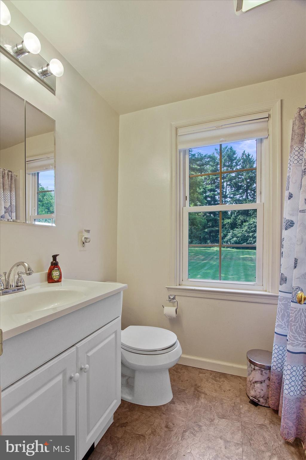 4014 Old Orchard Road York, PA 17402 - Photo 13 of 18 Gallery Image 13