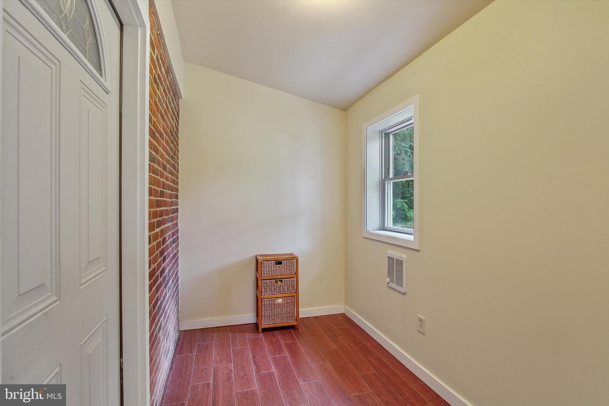 4014 Old Orchard Road York, PA 17402 - Photo 10 of 18 Gallery Image 10