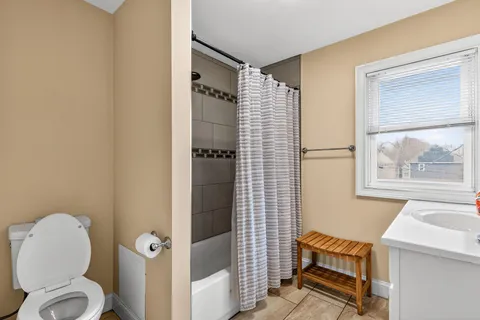 $325,000 | 3025 16th Avenue South, Minneapolis, MN 55407