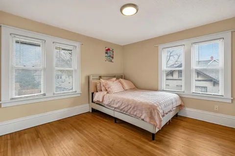 $325,000 | 3025 16th Avenue South, Minneapolis, MN 55407