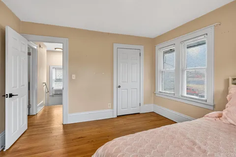 $325,000 | 3025 16th Avenue South, Minneapolis, MN 55407