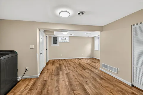 $325,000 | 3025 16th Avenue South, Minneapolis, MN 55407