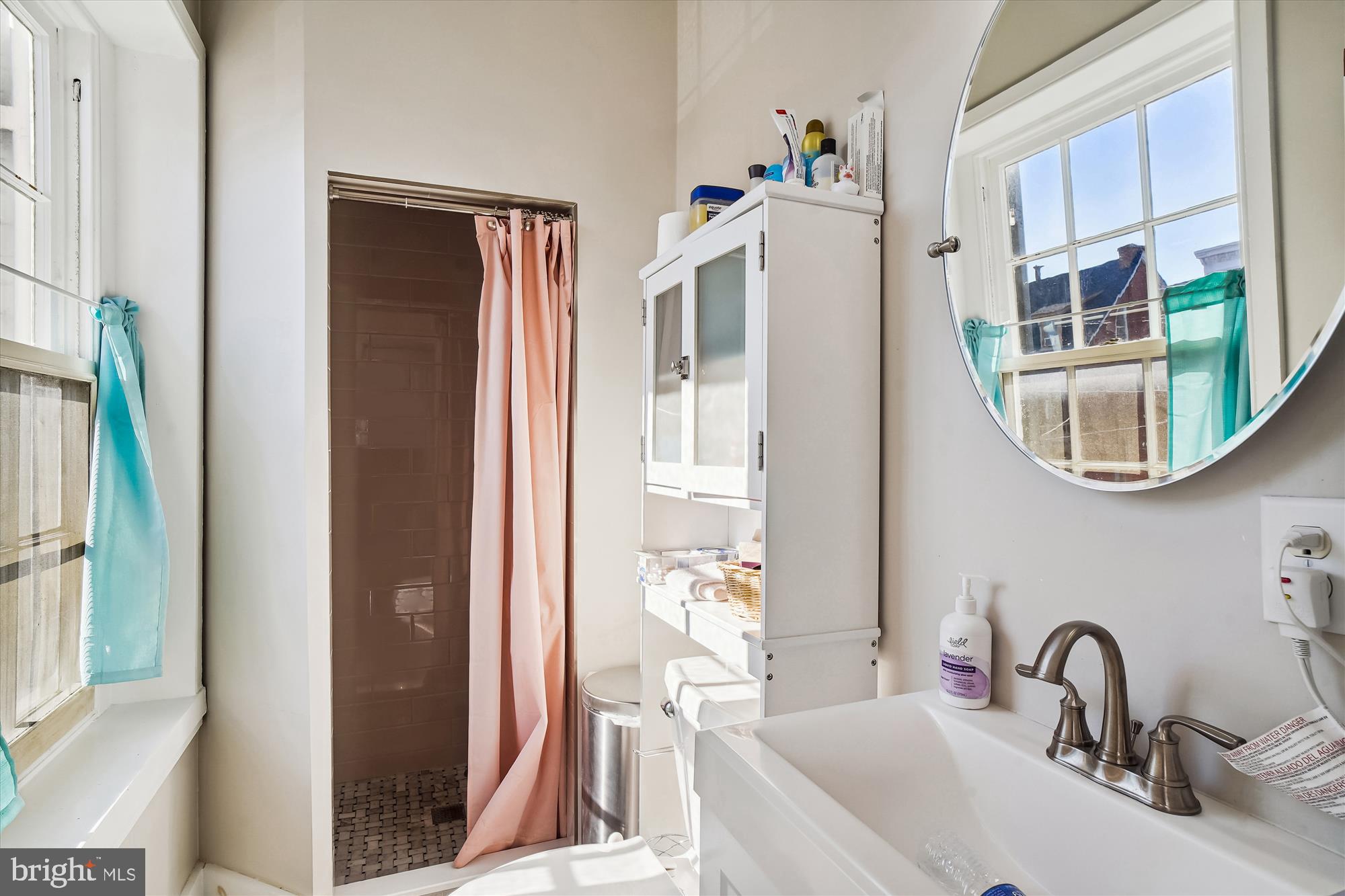 101 Record Street Frederick, MD 21701 - Photo 10 of 41 Primary Bath