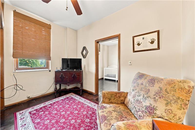 1329 Anderson Road Pittsburgh, PA 15209 - Photo 16 of 37 Gallery Image 16
