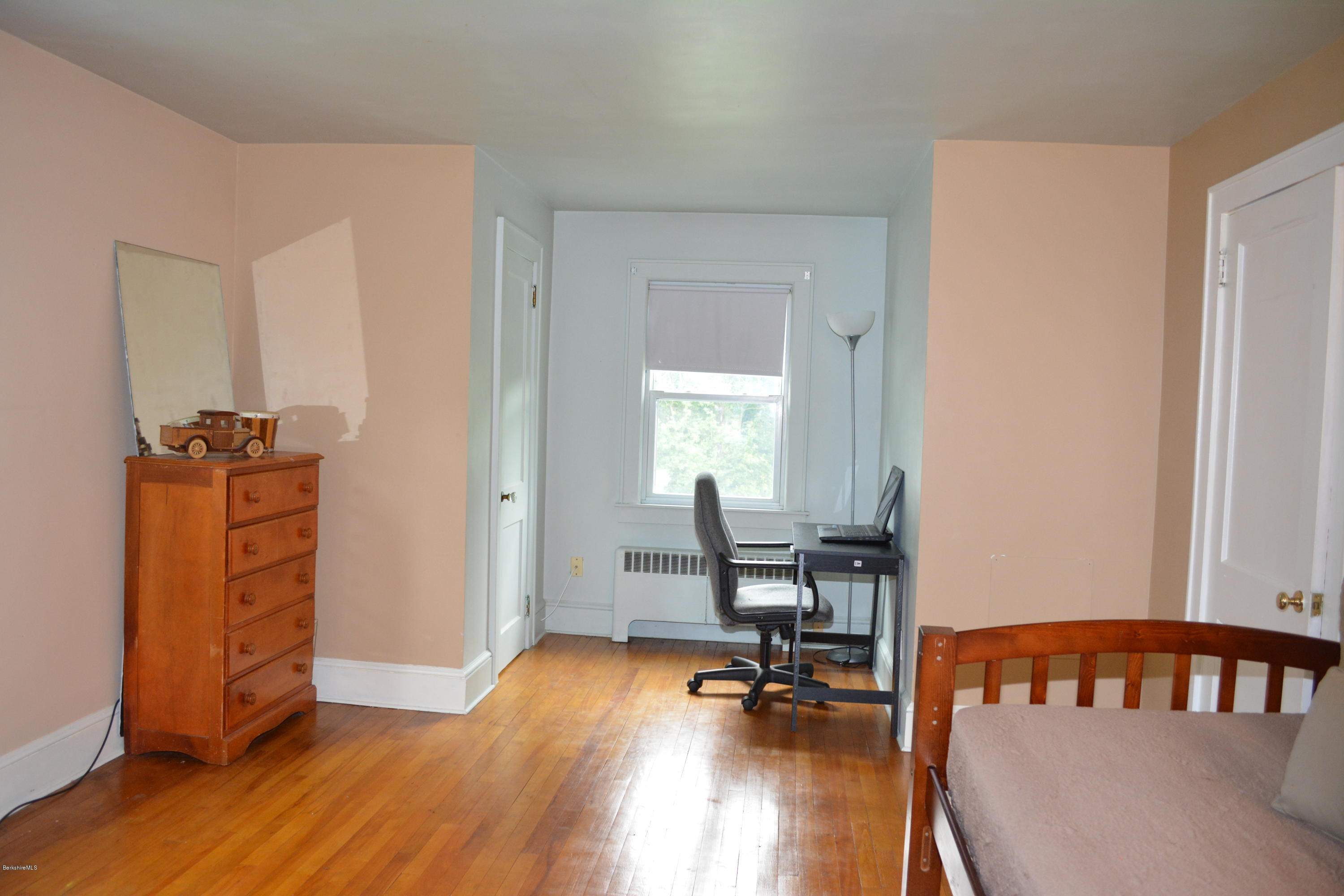 12 Ridgeway Avenue Pittsfield, MA 01201 - Photo 20 of 34 T Bedroom #2 office space