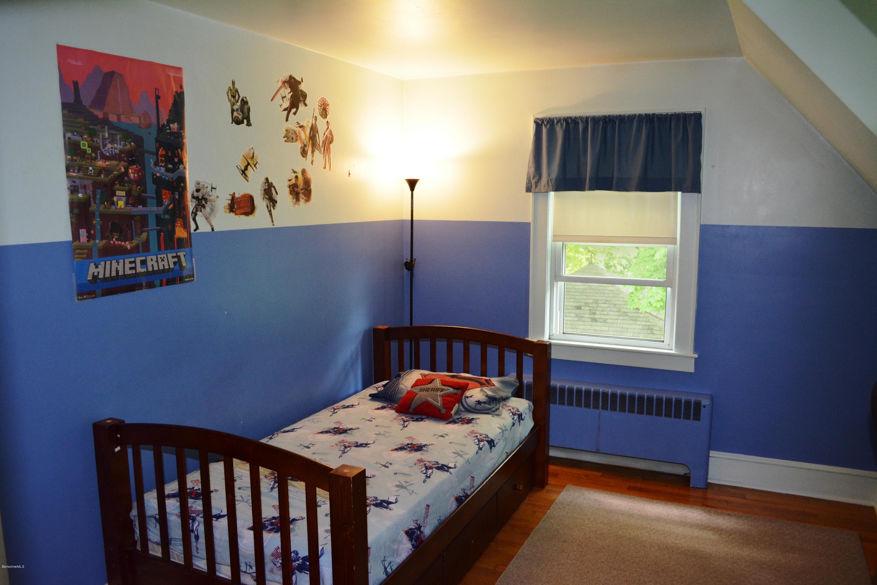 12 Ridgeway Avenue Pittsfield, MA 01201 - Photo 24 of 34 y C Bedroom #3
