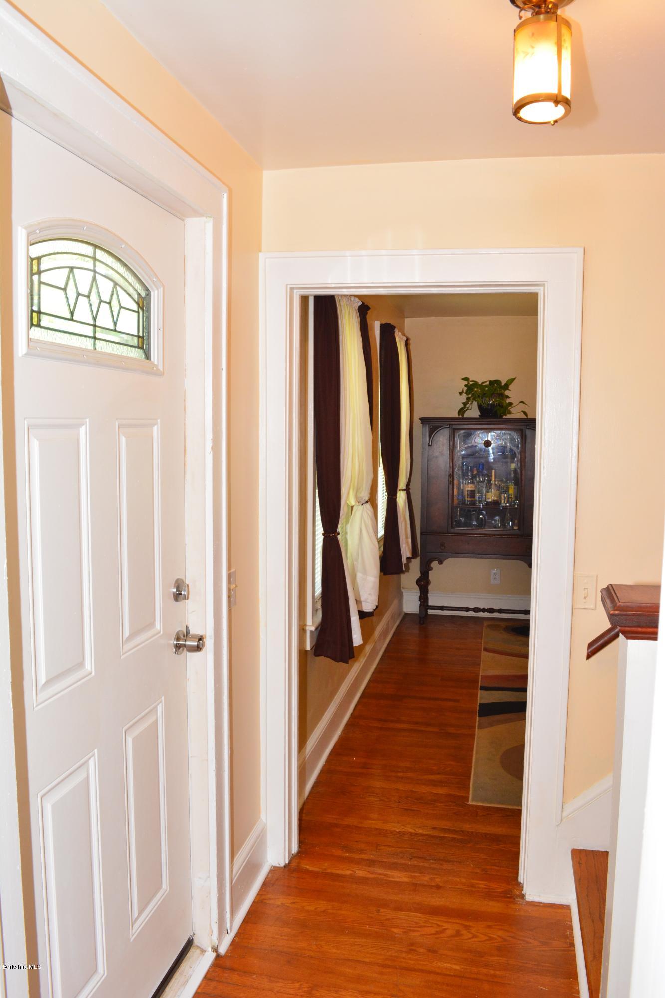 12 Ridgeway Avenue Pittsfield, MA 01201 - Photo 9 of 34 A front door hallway