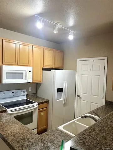 $1,750 | 15700 East Jamison Drive, Unit 7306, Englewood, CO 80112