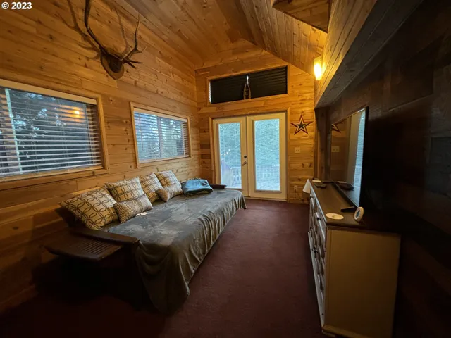 $79,500 | 24706 Northeast Columbia Tie Road, Unit 119, Amboy, WA 98601