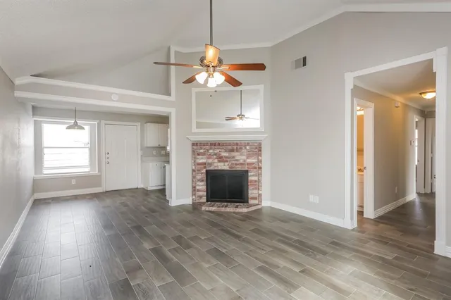 $2,155 | 8209 Quail Glenn Court, Rowlett, TX 75089