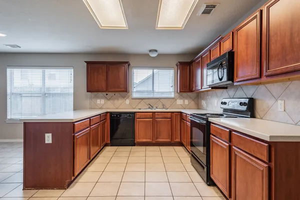 $1,975 | 6707 Topsfield Point Drive, Humble, TX 77346