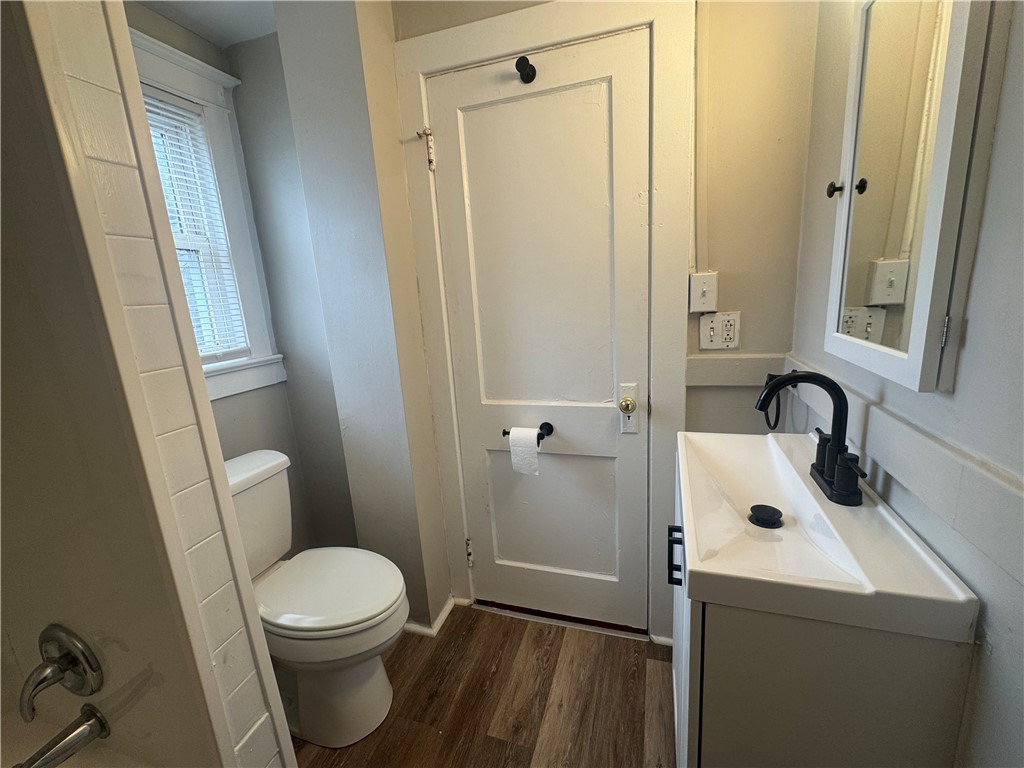 109 Stenson Street Rochester, NY 14606 - Photo 13 of 20 Bathroom