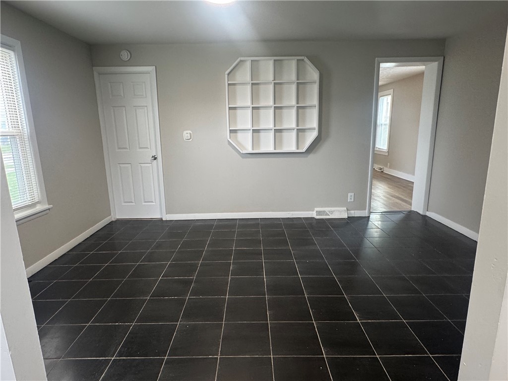 109 Stenson Street Rochester, NY 14606 - Photo 7 of 20 Large Dining Area