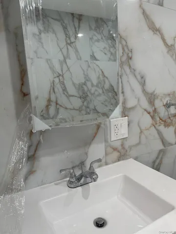 $3,500 | 237-34 Fairbury Avenue, Unit 1 | Queens Village