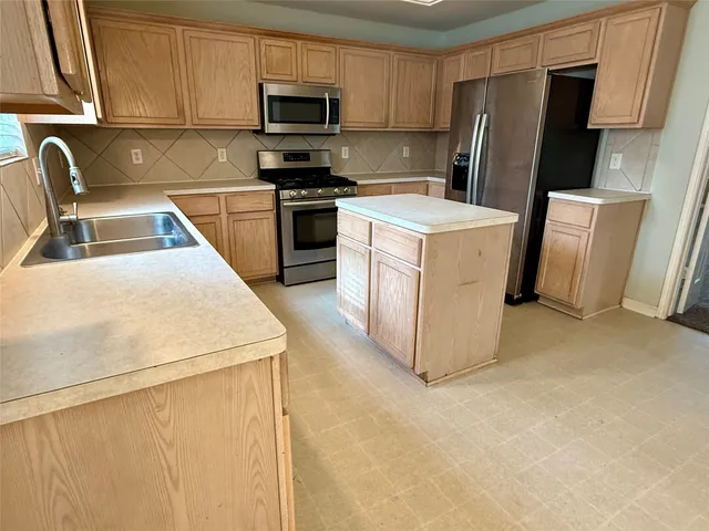 $1,949 | 606 Jeremy Court, Spring, TX 77386