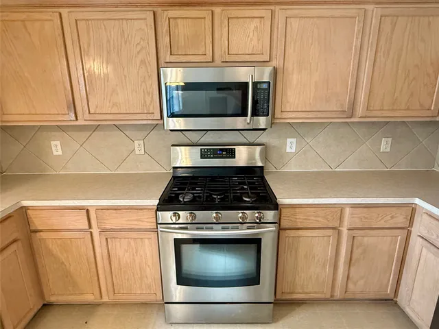 $1,949 | 606 Jeremy Court, Spring, TX 77386