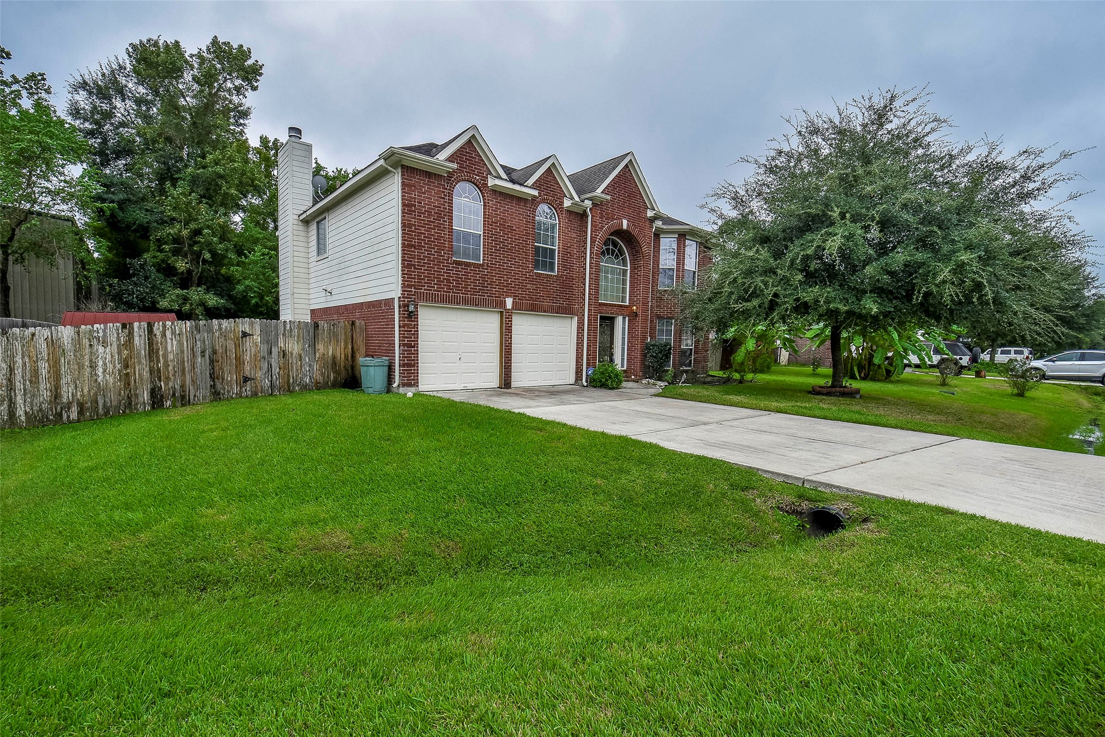 606 Jeremy Court Spring, TX 77386 - Photo 2 of 40