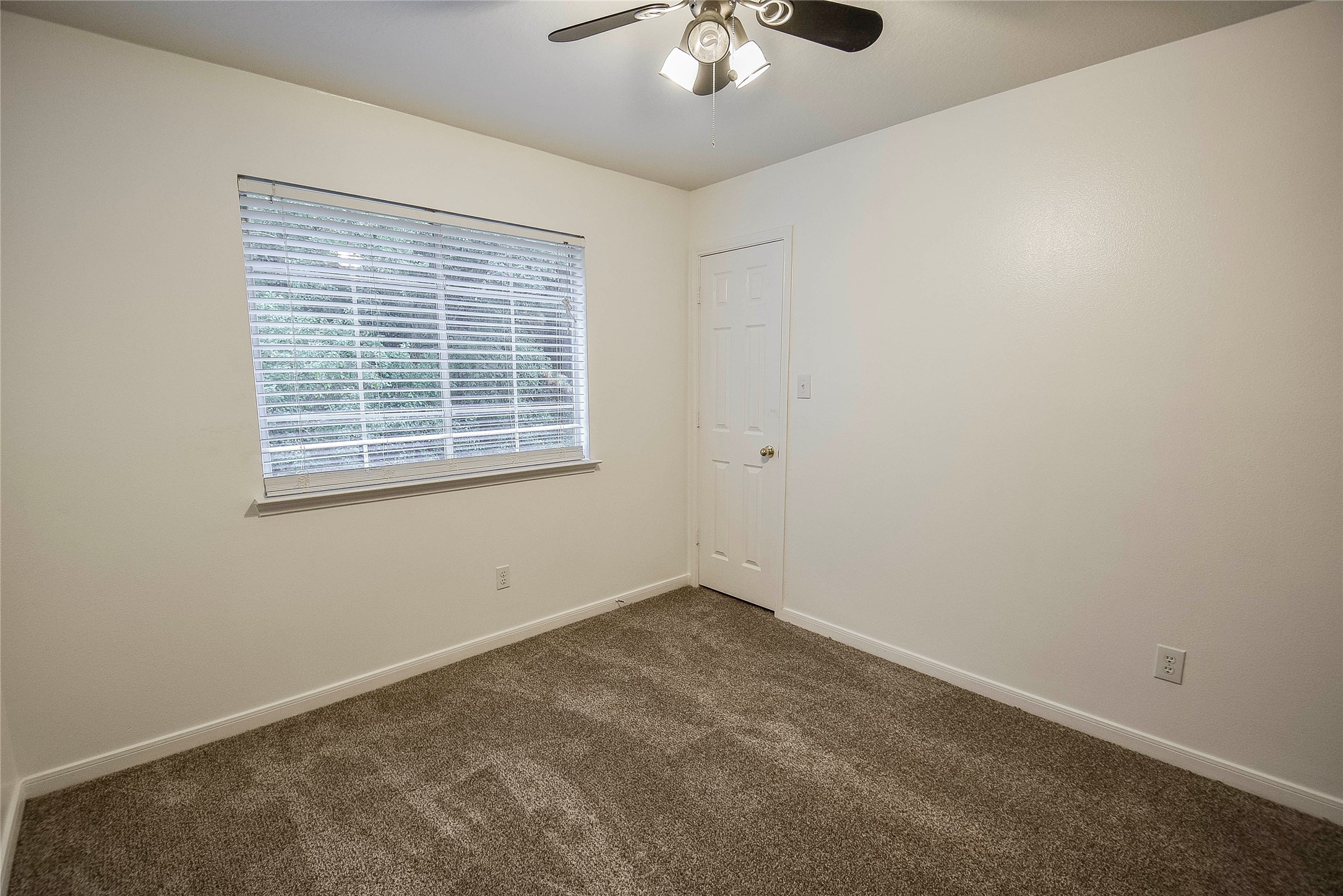 606 Jeremy Court Spring, TX 77386 - Photo 35 of 40