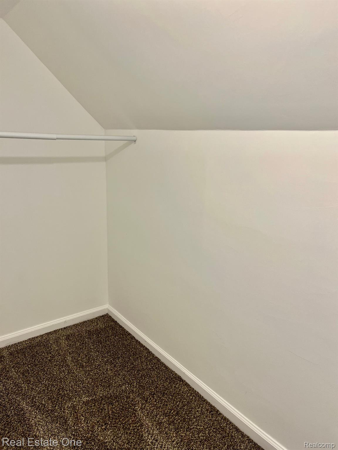 5588 Davison Road Lapeer, MI 48446 - Photo 20 of 39 Gallery Image 20