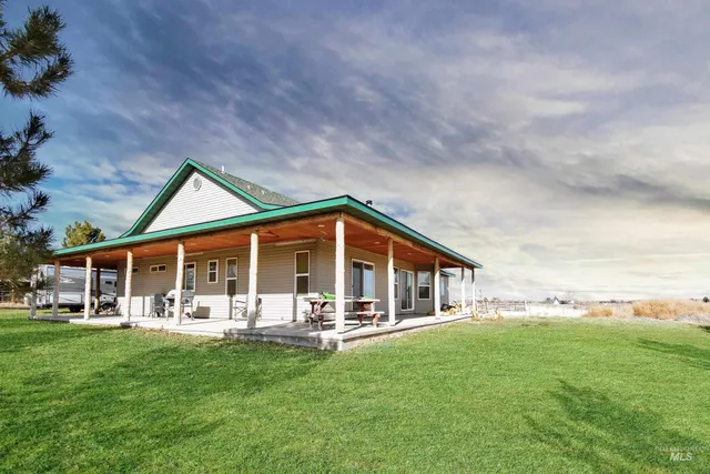 $639,000 | 3059 North 3422nd Street East, Kimberly, ID 83341