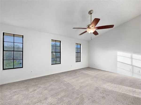 $450,000 | 3415 Bloomingdale Oaks Drive, Valrico, FL 33596