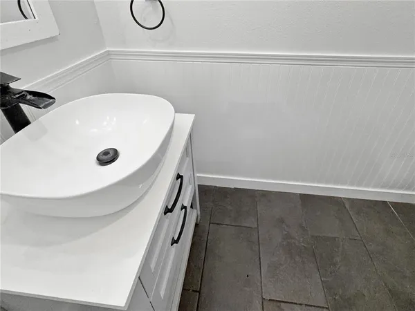 $450,000 | 3415 Bloomingdale Oaks Drive, Valrico, FL 33596