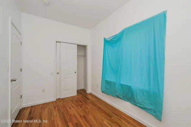 $895,000 | 29 Stanley Avenue | Tompkinsville