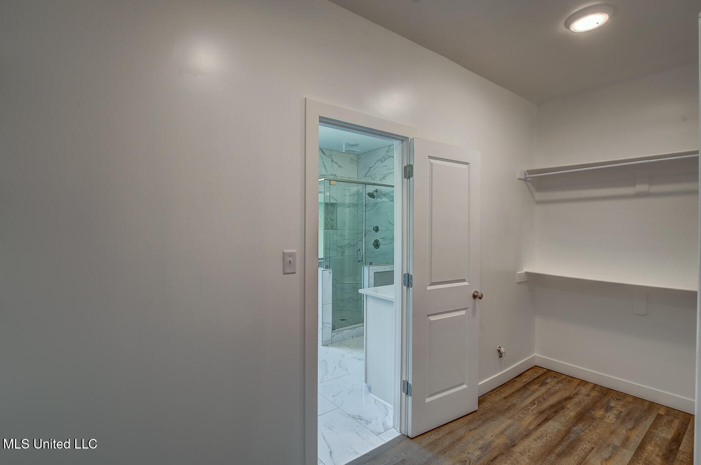 1634 Tributary Drive Hernando, MS 38632 - Photo 15 of 27 Walk-in Closet