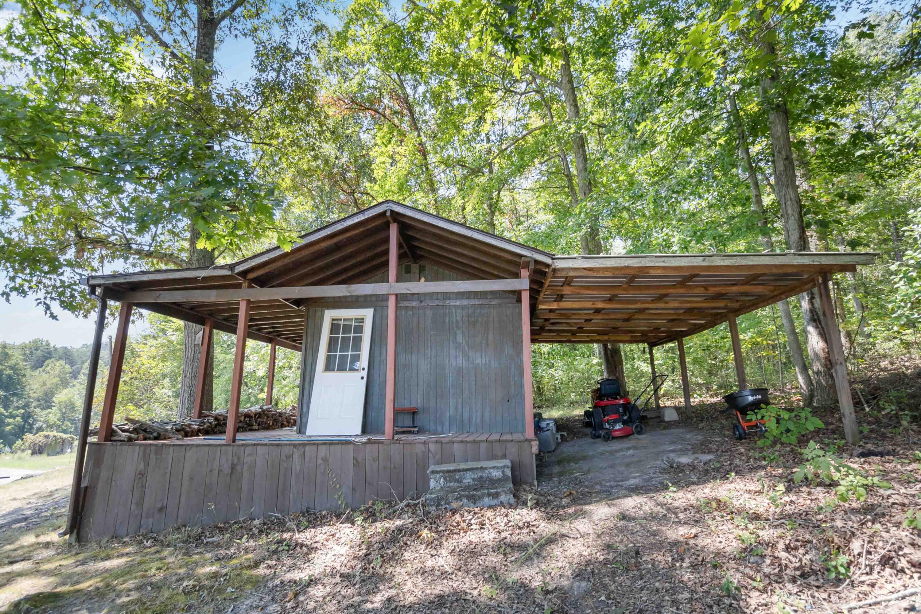 4031 Aderholt Road Bronston, KY 42518 - Photo 40 of 61 039