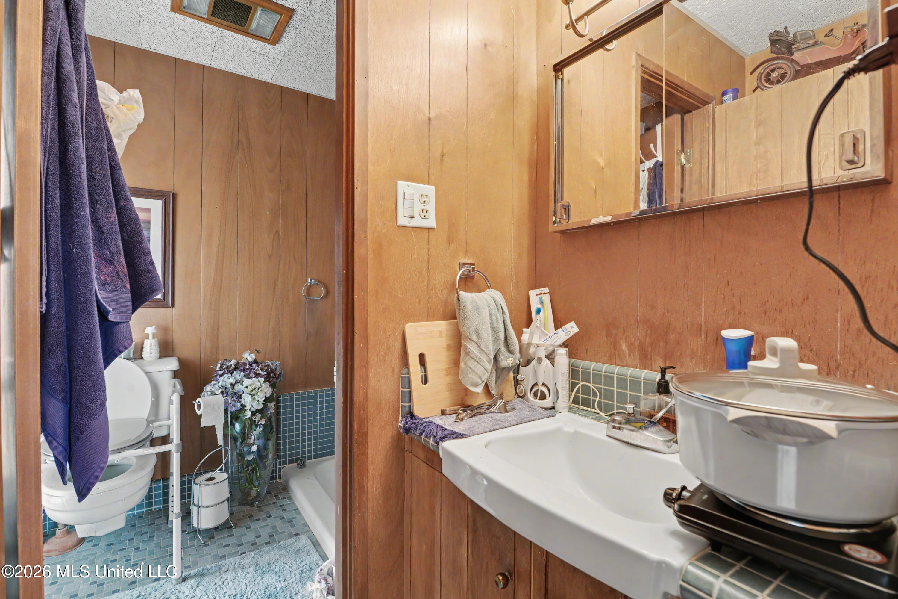 2416 Rolling Meadows Road Gautier, MS 39553 - Photo 51 of 62 021